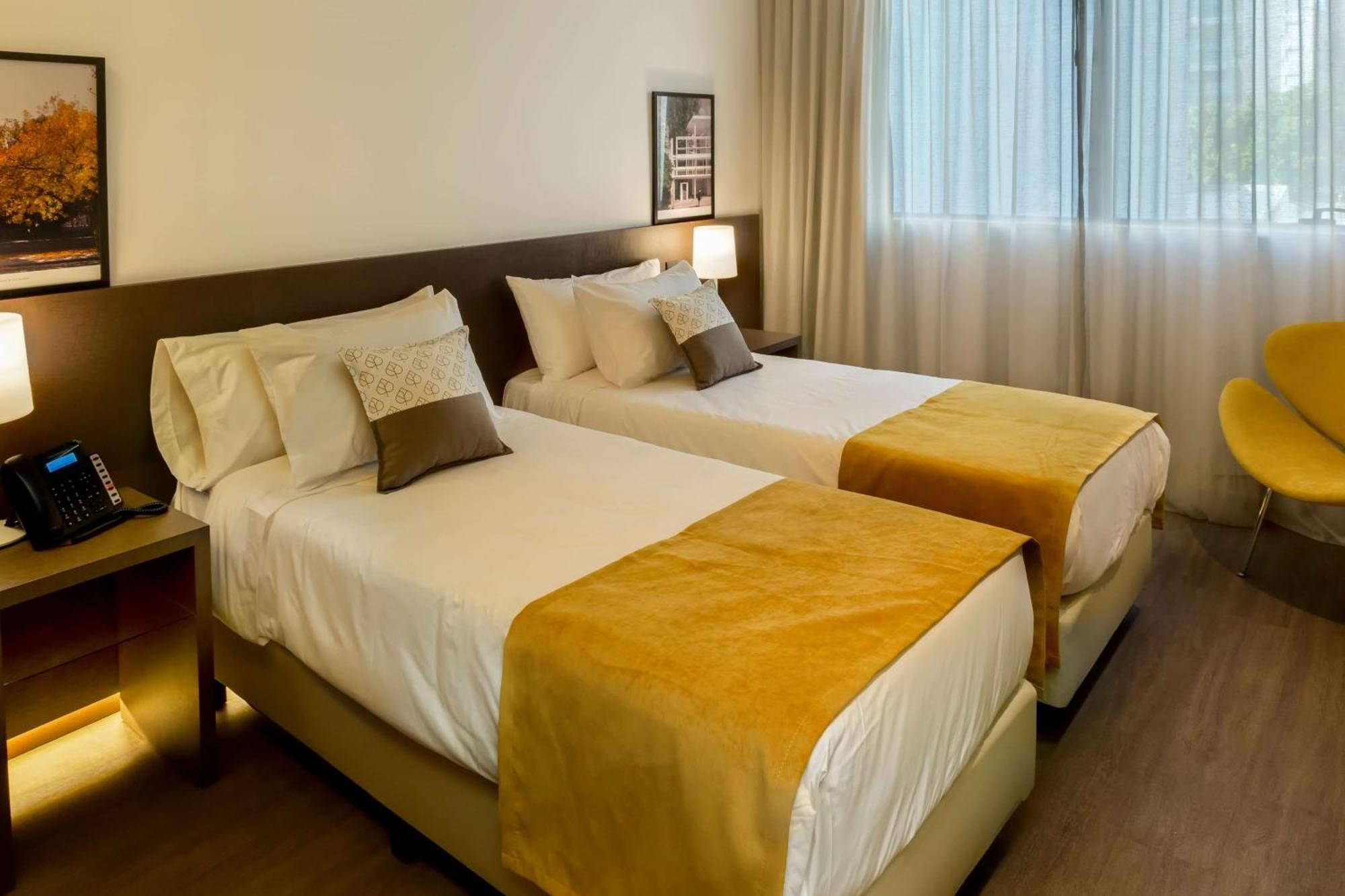 Dazzler By Wyndham La Plata Hotel Exterior photo